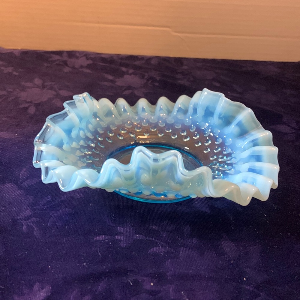 Beautiful blue opalescent hobnail Fenton bonbon candy dish